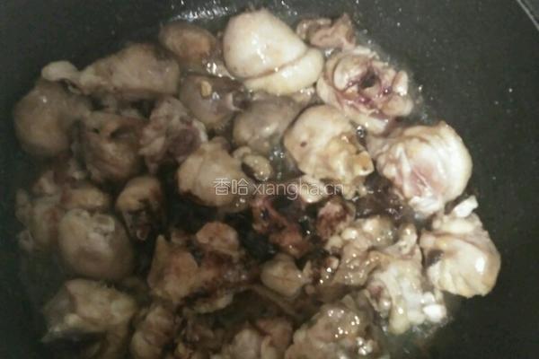 鸡腿焖山药豆的做法图解4