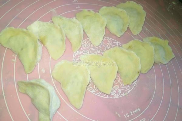 抱蛋煎饺的做法图解6