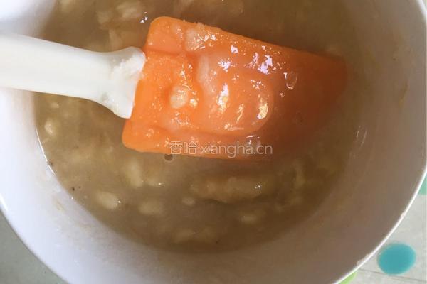 香蕉磅蛋糕的做法图解1
