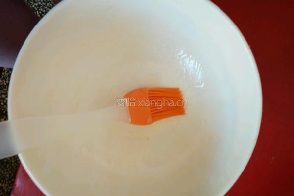 微波炉香蕉蛋糕的做法图解3