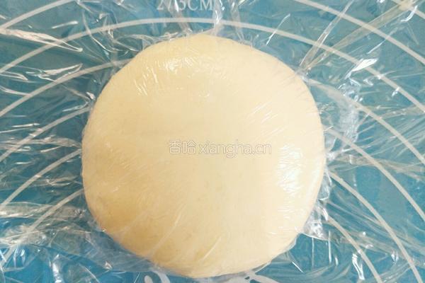 蛋黄酥的做法图解15