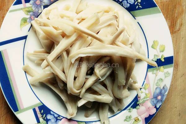 手撕杏鲍菇的做法图解5
