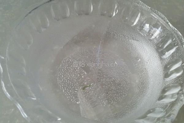 水晶绿豆双花糕的做法图解2