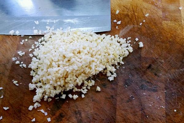 野猪肉荠菜馄饨的做法图解3