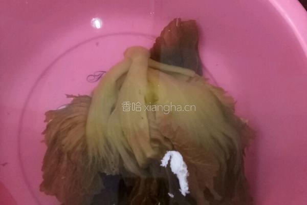 客家咸菜猪肉煲的做法图解1