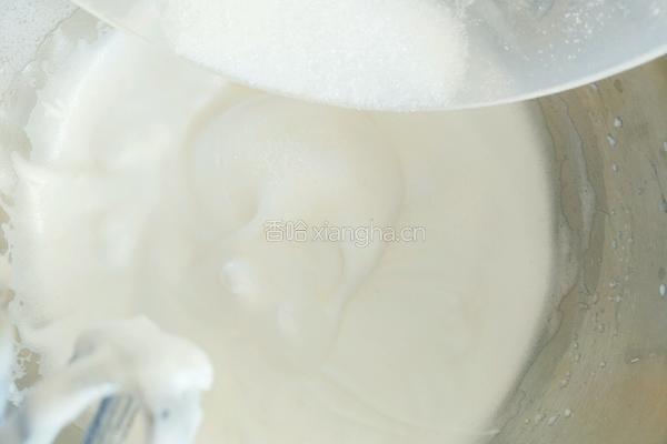 马力诺蛋糕卷的做法图解7