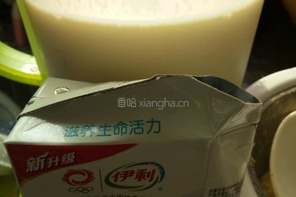 奶味十足的玉米汁的做法图解2