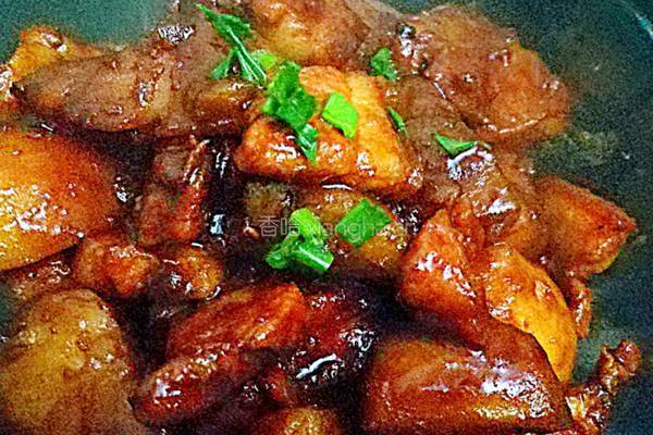 土豆红烧肉的做法图解13