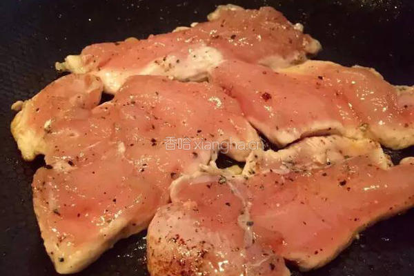 鸡胸肉意大利面的做法图解3