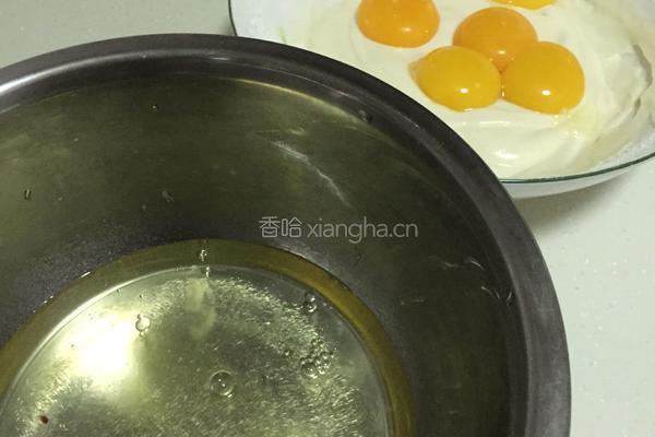 电饭煲可可戚风蛋糕的做法图解1