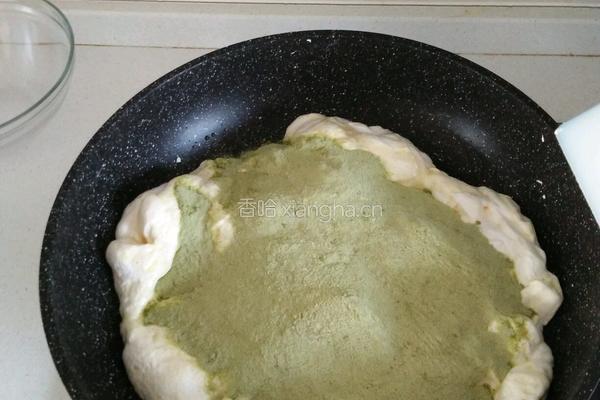 抹茶味坚果牛轧糖的做法图解4