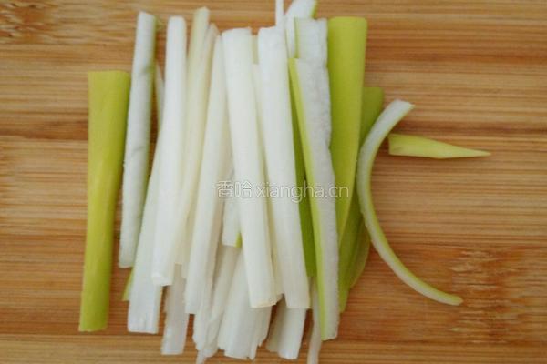 凉拌大白菜的做法图解2