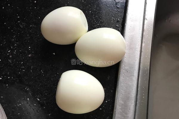 酱油蛋的做法图解1