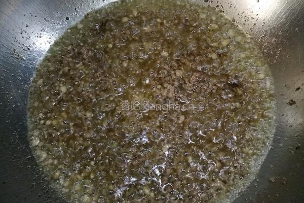 香菇牛肉辣酱的做法图解5