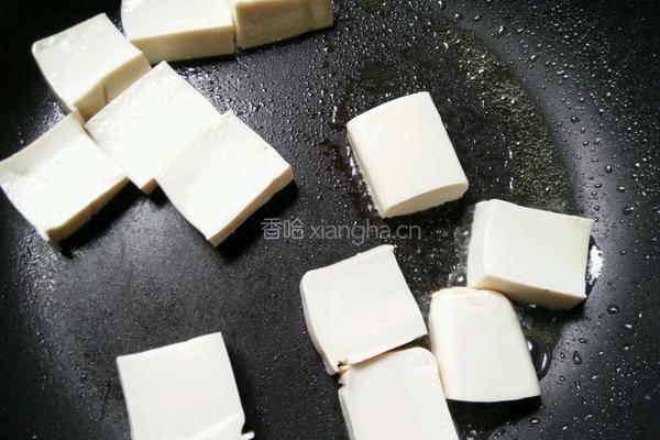 番茄汁烧豆腐的做法图解3