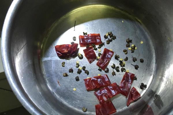 干拌麻辣牛腱的做法图解3