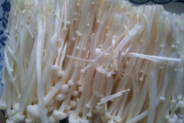 锡纸金针菇的做法图解1