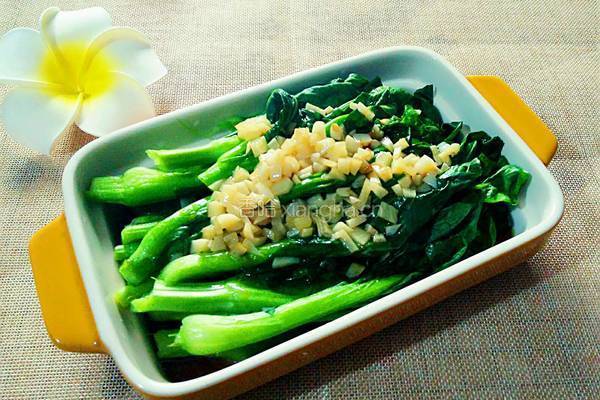 蒜泥蚝油油菜心的做法图解8