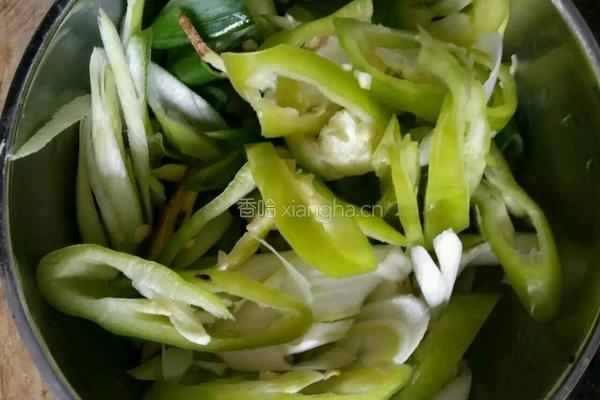 粉条肉末的做法图解1