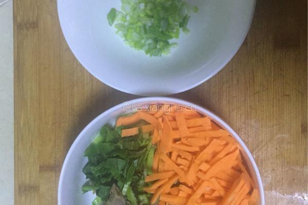 羊肉豌豆面的做法图解1