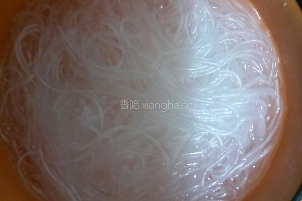 凉拌海带粉丝小油菜的做法图解3