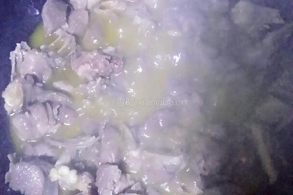 油炸孜然三黄鸡块儿的做法图解5