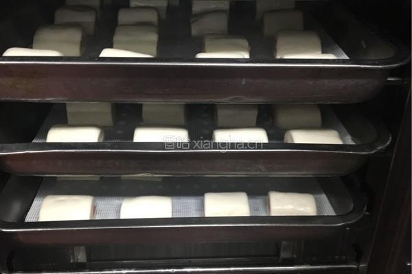 香肠卷的做法图解5