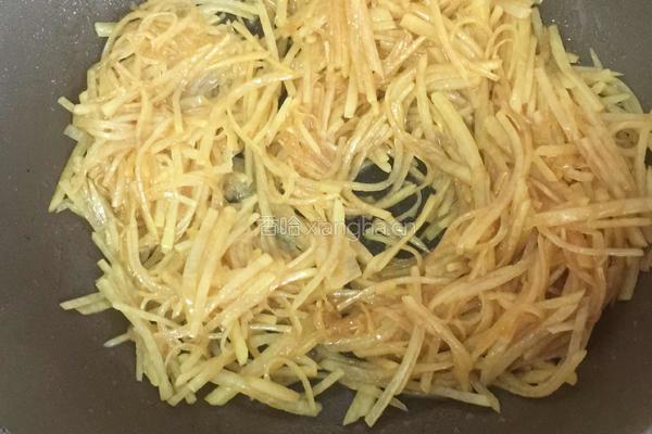 芹菜炒土豆丝的做法图解9
