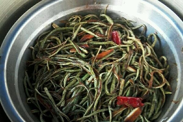 豆角丝红烧肉蒸菜的做法图解6