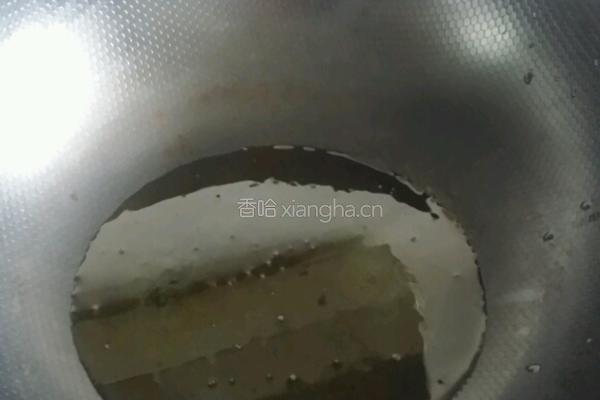 榨菜炒红肠的做法图解5