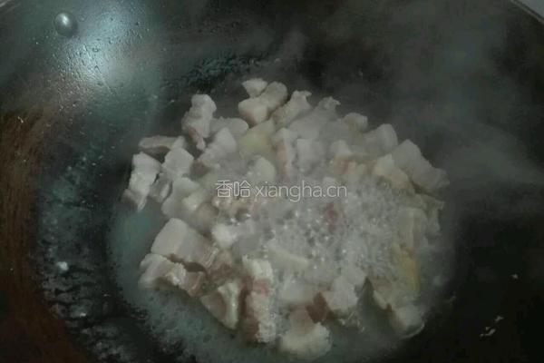 红烧马铃薯五花肉块的做法图解6