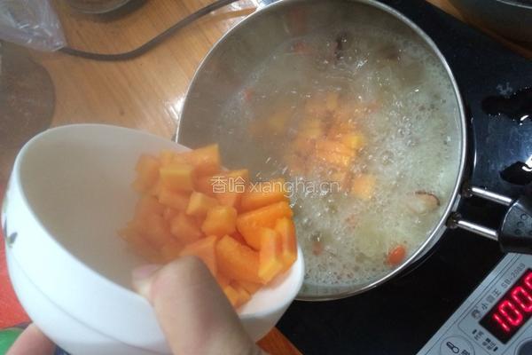 木瓜银耳甜羹的做法图解5