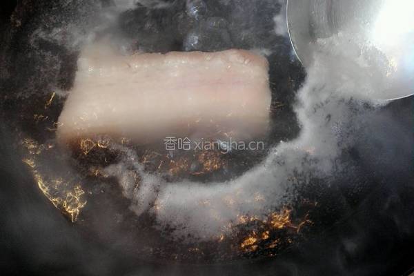 蒜苗回锅肉的做法图解5