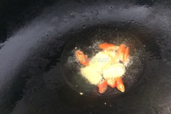 腌肉炒大蒜的做法图解7