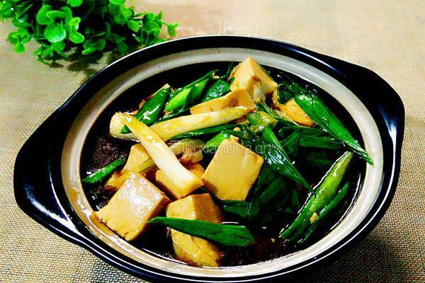 青蒜烧豆腐的做法图解13