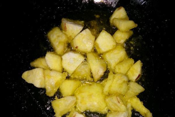 拔丝苹果的做法图解3