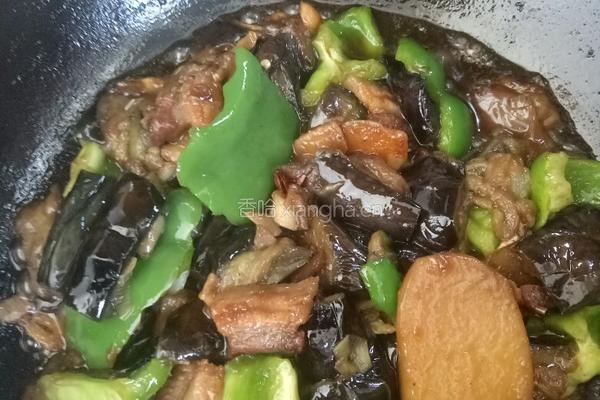 菜椒茄子炒肉片的做法图解10