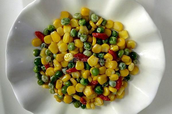 玉米粒炒豌豆的做法图解7