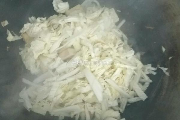 豆腐焖白菜的做法图解2