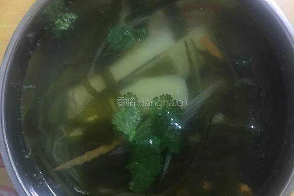 海带土豆汤