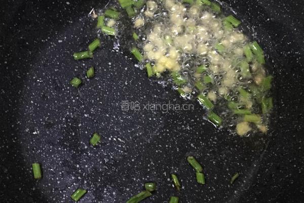 豌豆玉米炒虾仁的做法图解5