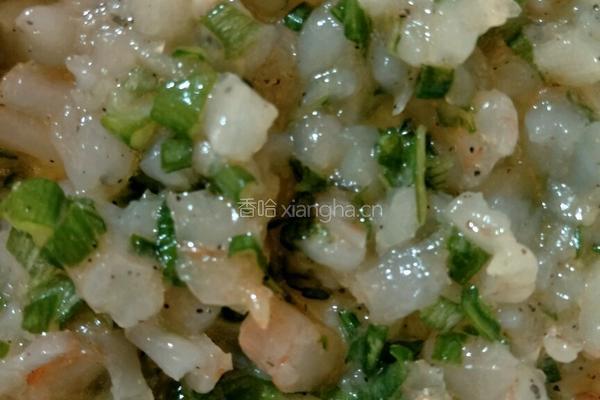 虾仁小馄饨的做法图解1