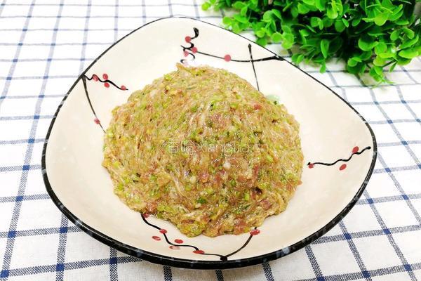 芦蒿肉末馄饨馅的做法图解8