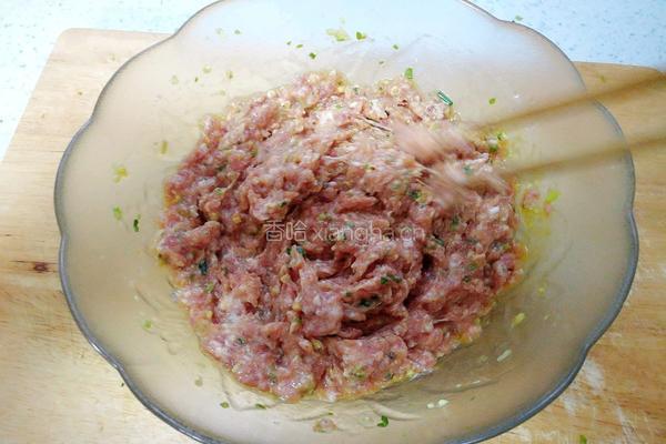 芦蒿肉末馄饨馅的做法图解6