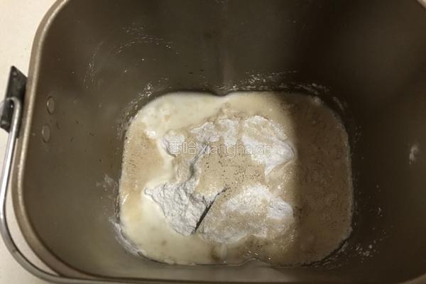 香菇豆沙包的做法图解1