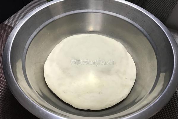香菇豆沙包的做法图解2