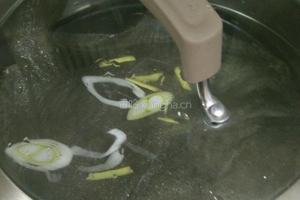 清蒸多宝鱼的做法图解5