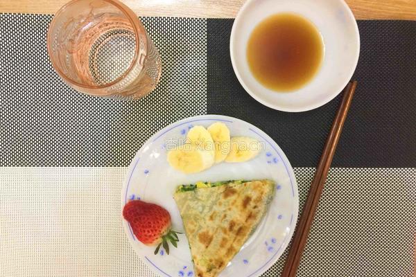 鸡蛋韭菜饼的做法图解18