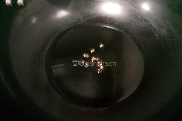 香菇木耳炖排骨的做法图解7