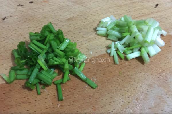 炒胡萝卜丝的做法图解3